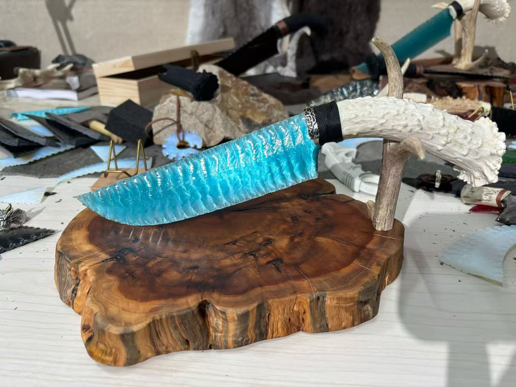 AZURE BLADE