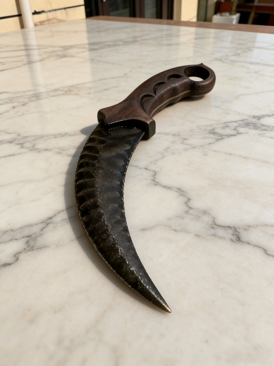 Erebus Talon